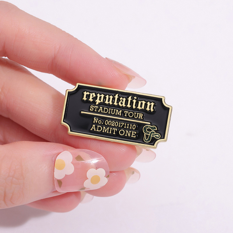 Embroidery Initials - Creative music album brooch reputation concert