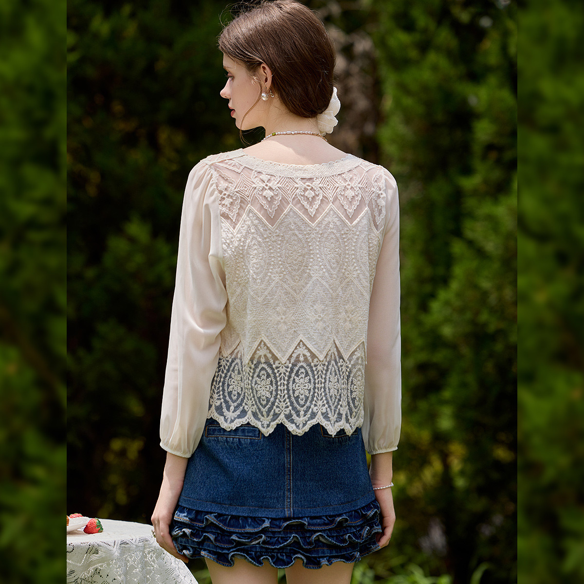 LOUIS YAO Sweet Lace V-neck Ca - Embroidery Cardigan ulasan dan harga